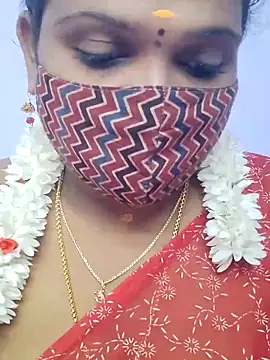 Snapshot of malliga98 chatting on February 3, 2026, 6:46 pm malliga98 online show from February 3, 2026, 6:46 pm