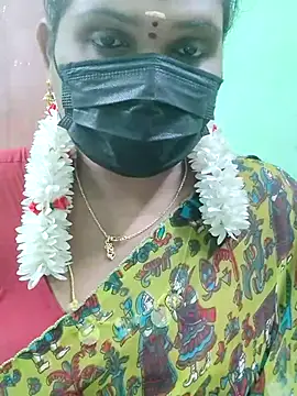 Snapshot of malliga98 chatting on November 26, 2025, 7:14 pm malliga98 online show from November 26, 2025, 7:14 pm