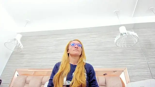 maddy cartter online show from September 20, 2025, 11:04 am