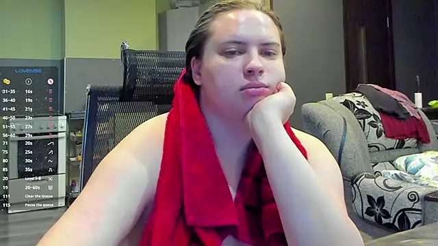 Snapshot of 1lindsey1 chatting on November 19, 2025, 11:10 am 1lindsey1 online show from November 19, 2025, 11:10 am