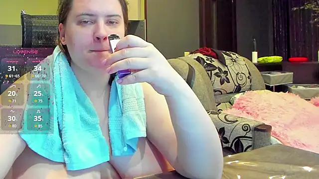 Snapshot of 1lindsey1 chatting on September 10, 2025, 12:53 am 1lindsey1 online show from September 10, 2025, 12:53 am