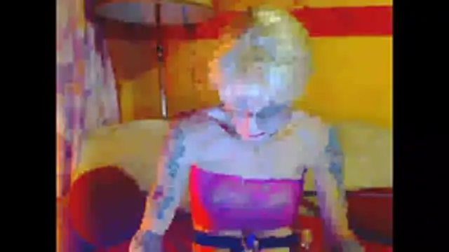 cuxladyboy online show from July 15, 2026, 4:03 pm