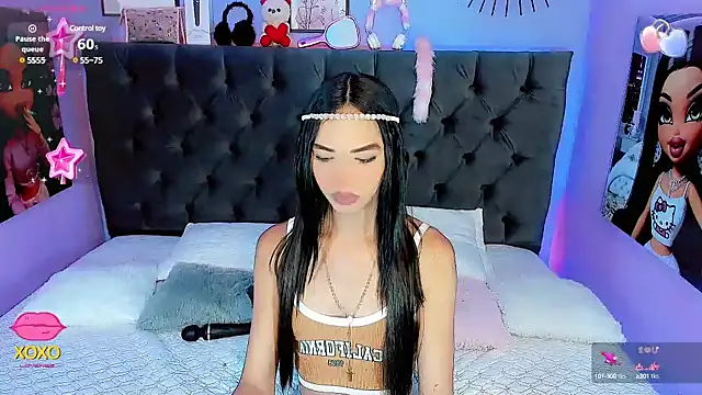 Snapshot of Babyenderlyn chatting on March 20, 2025, 8:51 pm Babyenderlyn online show from March 20, 2025, 8:51 pm