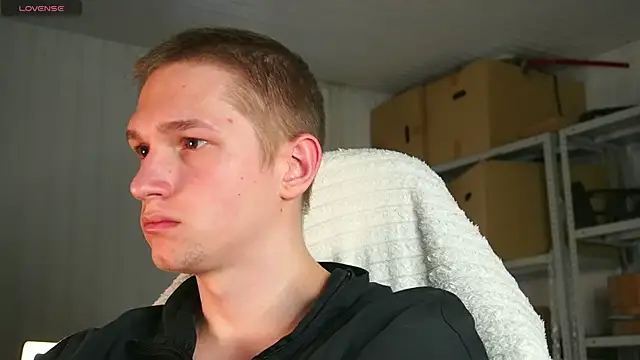 dustyn fox online show from April 11, 2026, 7:45 am