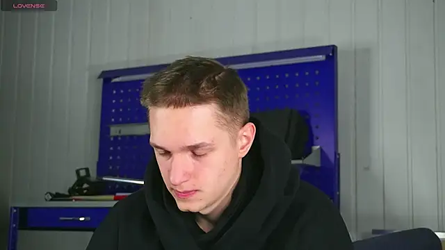 Snapshot of dustyn_fox chatting on February 4, 2026, 3:07 pm dustyn fox online show from February 4, 2026, 3:07 pm