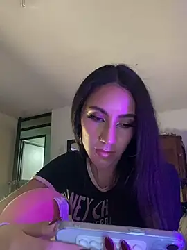 Snapshot of FrancellyHot chatting on February 7, 2025, 3:23 am FrancellyHot online show from February 7, 2025, 3:23 am