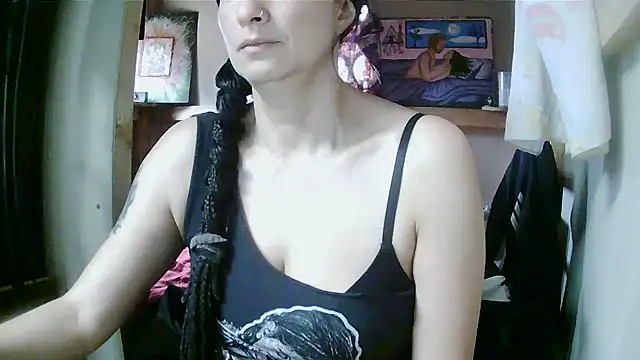 Snapshot of Jennys_room_77 chatting on July 23, 2026, 9:00 pm Jennys room 77 online show from July 23, 2026, 9:00 pm