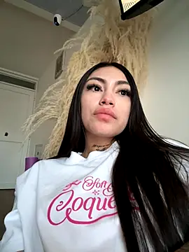 Effy Bonny online show from October 31, 2025, 10:27 pm