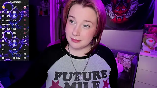 gitera  online show from October 21, 2025, 10:31 pm