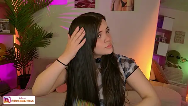 cammiefoalss online show from September 29, 2025, 2:34 pm