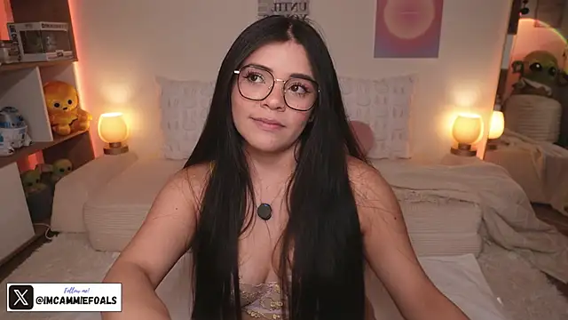 cammiefoalss online show from April 12, 2026, 5:05 pm