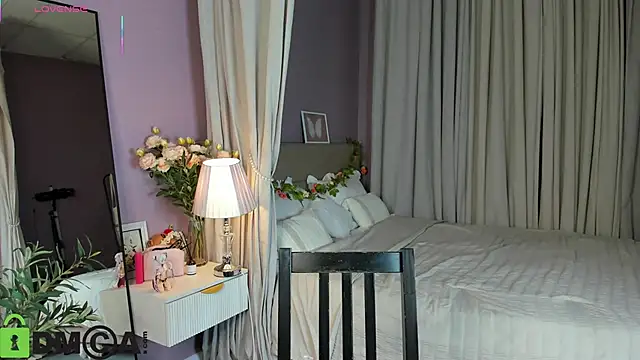 Dearly Emily online show from April 5, 2026, 5:19 pm