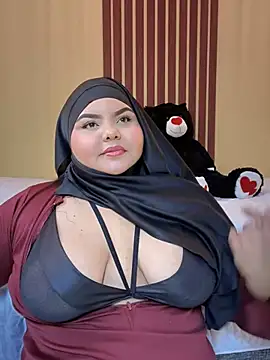  Shara Handal  online show from March 1, 2025, 12:01 pm