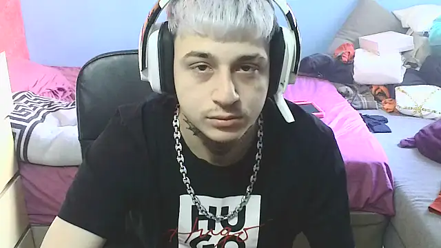 Snapshot of Nenejoven16- chatting on February 11, 2025, 10:25 am Nenejoven16- online show from February 11, 2025, 10:25 am