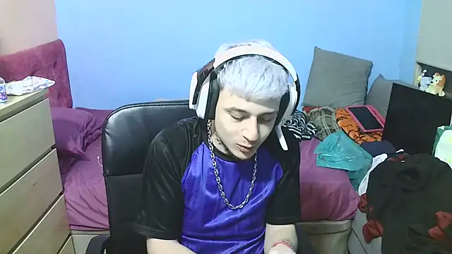 Snapshot of Nenejoven16- chatting on February 8, 2025, 2:36 am Nenejoven16- online show from February 8, 2025, 2:36 am