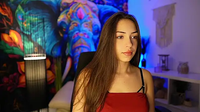 Snapshot of Briar_Rose18 chatting on December 12, 2024, 2:22 pm Briar Rose18 online show from December 12, 2024, 2:22 pm