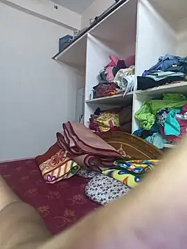 fuck6inch9 online show from October 21, 2025, 1:21 pm