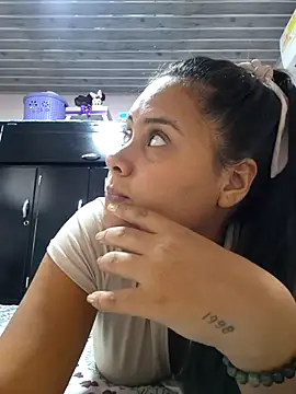 Snapshot of sexy-latin10 chatting on March 16, 2025, 7:06 pm sexy-latin10 online show from March 16, 2025, 7:06 pm