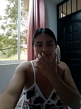 sexy-latin10 online show from March 23, 2026, 12:38 pm