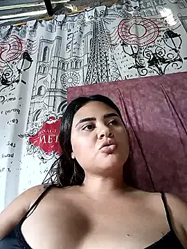 sexy-latin10 online show from April 18, 2026, 7:07 pm