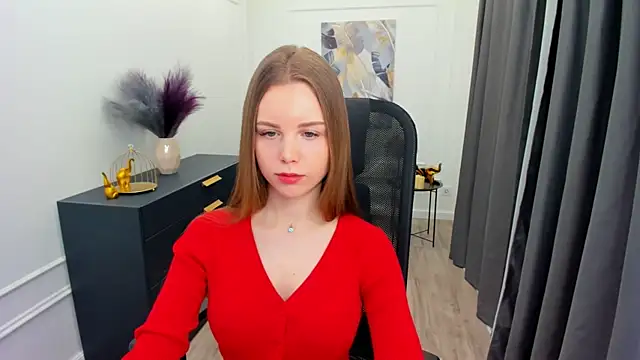 Snapshot of MileyWings chatting on March 2, 2026, 4:02 am MileyWings online show from March 2, 2026, 4:02 am