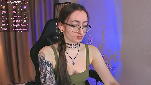 ShiroHeby online show from February 13, 2026, 11:43 am