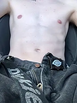 toysonly online show from February 27, 2025, 8:20 pm