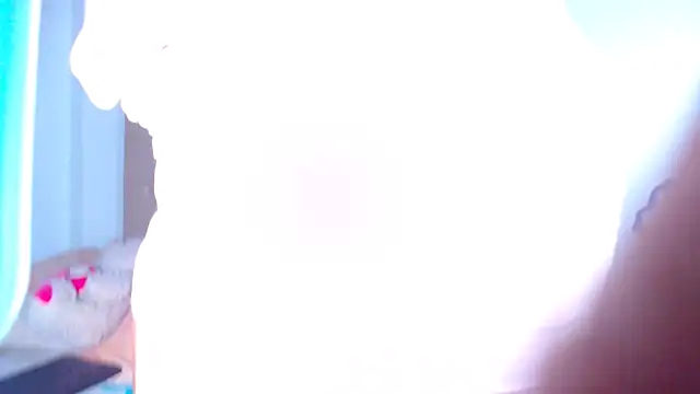 Snapshot of Megaanfox chatting on February 8, 2025, 11:55 pm Megaanfox online show from February 8, 2025, 11:55 pm