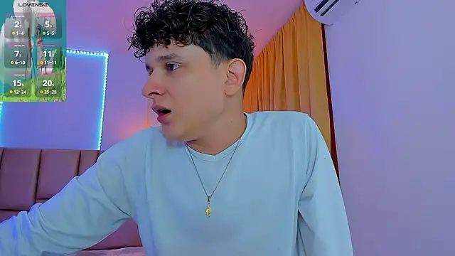 Nathan Bluee online show from March 3, 2025, 4:26 pm