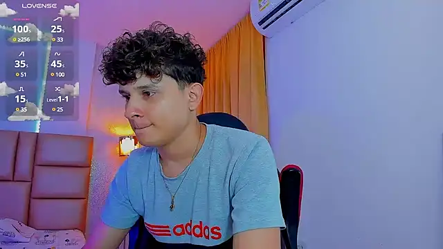 Nathan Bluee online show from March 5, 2025, 5:08 pm