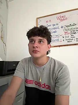 Nathan Bluee online show from September 26, 2025, 11:39 am