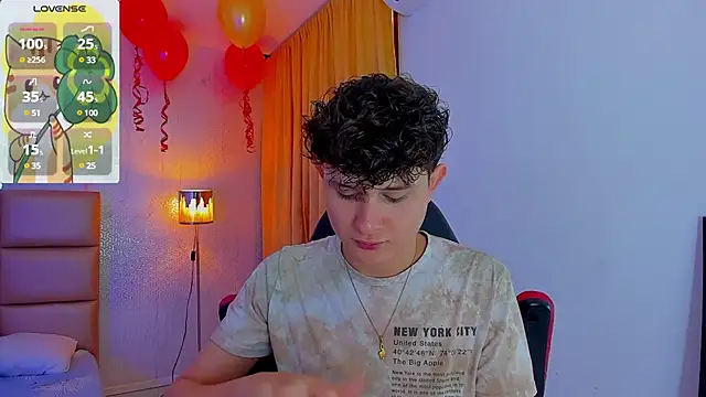 Nathan Bluee online show from March 21, 2025, 1:56 pm