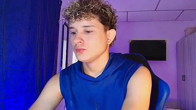 Snapshot of Nathan_Bluee chatting on July 19, 2026, 4:26 pm Nathan Bluee online show from July 19, 2026, 4:26 pm