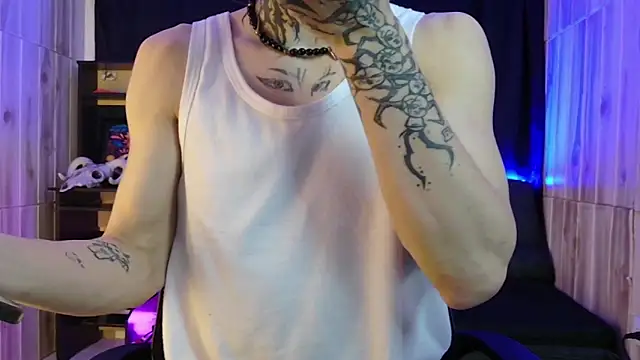 Snapshot of Andy_bapho chatting on February 18, 2025, 3:41 pm Andy bapho online show from February 18, 2025, 3:41 pm