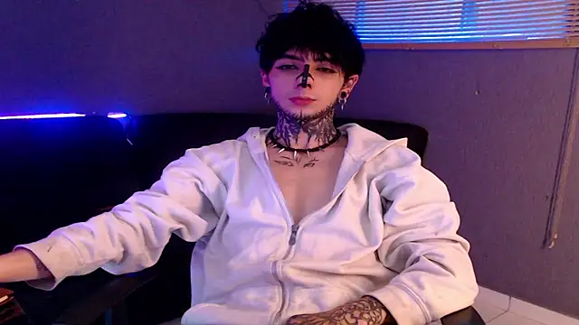 Snapshot of Andy_bapho chatting on October 11, 2025, 4:08 pm Andy bapho online show from October 11, 2025, 4:08 pm