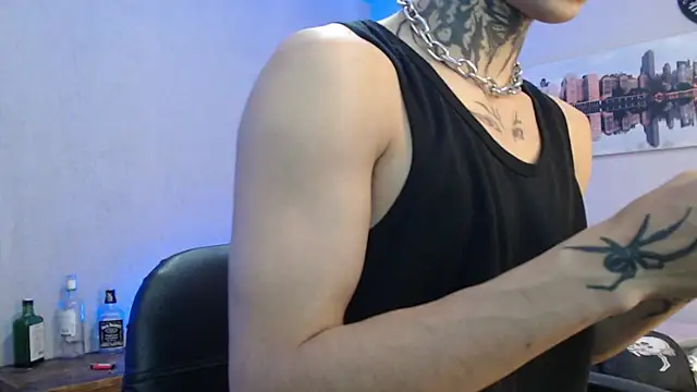 Snapshot of Andy_bapho chatting on March 7, 2025, 2:56 pm Andy bapho online show from March 7, 2025, 2:56 pm