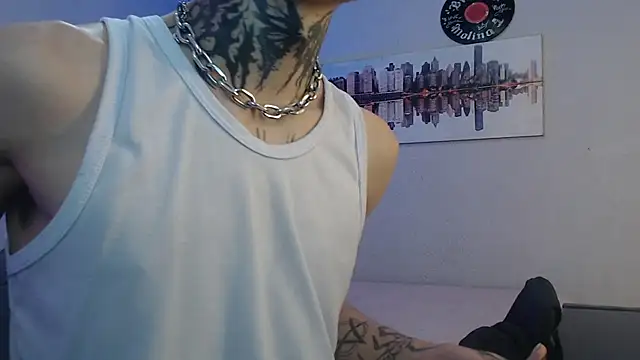 Snapshot of Andy_bapho chatting on March 21, 2025, 2:51 pm Andy bapho online show from March 21, 2025, 2:51 pm