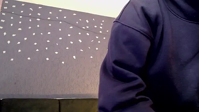 Snapshot of Andy_bapho chatting on September 15, 2025, 10:10 pm Andy bapho online show from September 15, 2025, 10:10 pm