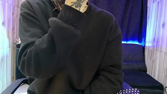 Snapshot of Andy_bapho chatting on February 20, 2025, 3:08 pm Andy bapho online show from February 20, 2025, 3:08 pm