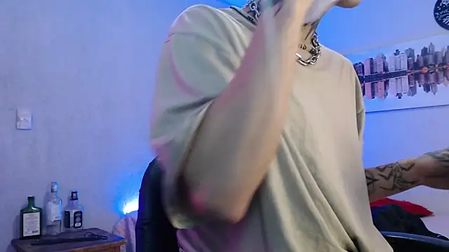 Snapshot of Andy_bapho chatting on March 20, 2025, 3:14 pm Andy bapho online show from March 20, 2025, 3:14 pm