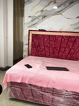 bdanevil online show from September 10, 2025, 1:43 pm