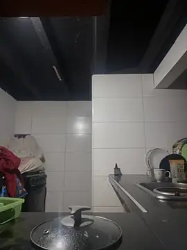 Snapshot of Khalyk_G chatting on November 22, 2025, 5:50 am Khalyk G online show from November 22, 2025, 5:50 am