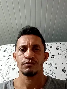 Snapshot of dotado20robson chatting on February 12, 2026, 6:07 pm dotado20robson online show from February 12, 2026, 6:07 pm