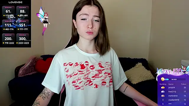 Snapshot of Luxuryalma chatting on January 6, 2025, 10:13 am Luxuryalma online show from January 6, 2025, 10:13 am