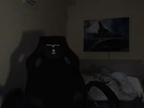 Snapshot of amydamarw chatting on February 22, 2026, 3:42 am amydamarw online show from February 22, 2026, 3:42 am