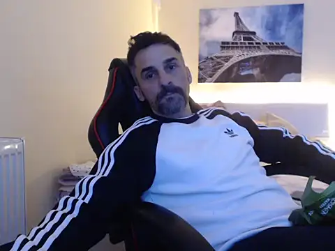 Snapshot of amydamarw chatting on February 14, 2026, 5:29 am amydamarw online show from February 14, 2026, 5:29 am