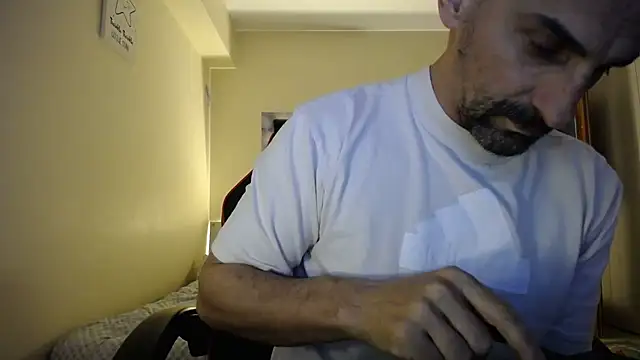 amydamarw online show from April 4, 2026, 6:36 pm