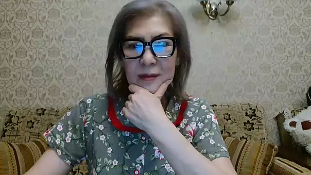 Elegant00Lady online show from October 28, 2025, 5:34 pm