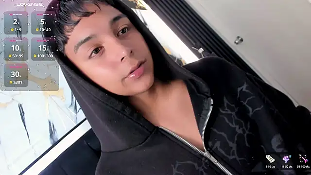 Seductivo jr online show from March 27, 2026, 5:49 am