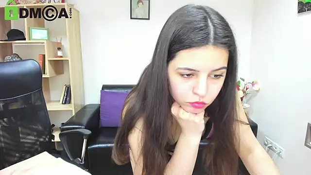 Snapshot of Molly_Owens chatting on February 26, 2025, 10:16 am Molly Owens online show from February 26, 2025, 10:16 am